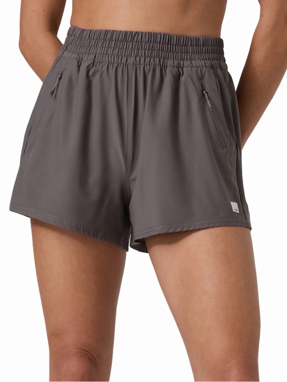 Vuori Women's Dash Shorts 2.0 Medium NWOT Mauve